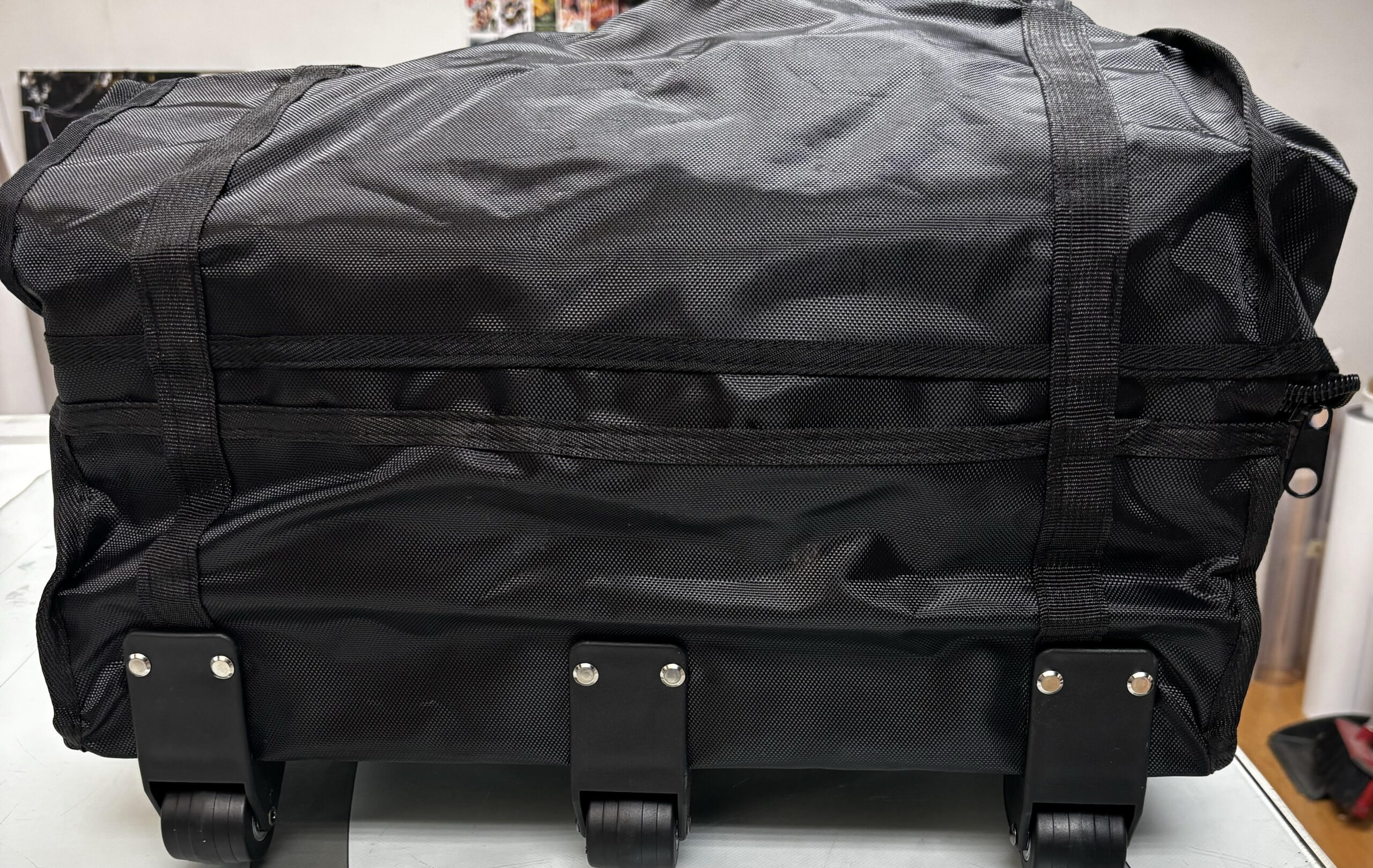 Rótulos Vidal, Transporte para Carpa de Tela Impermeable de 3 x 6 m.
